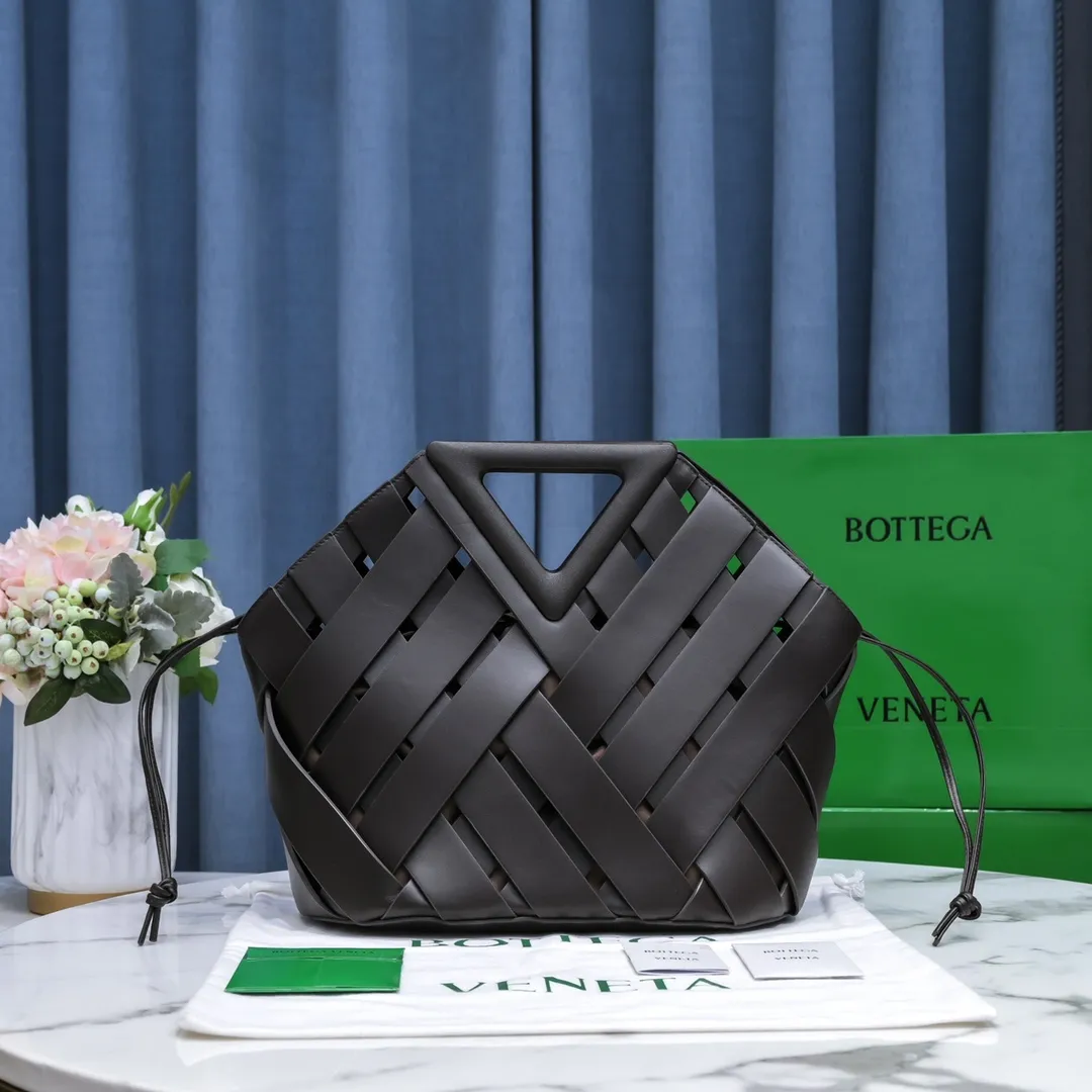 New POINT handbag color collection